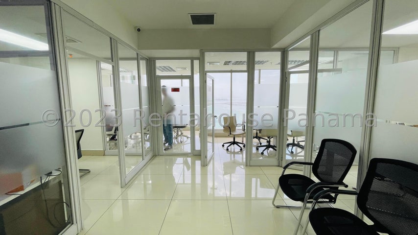 Splendid Commercial Office - Oficina en Av Balboa
